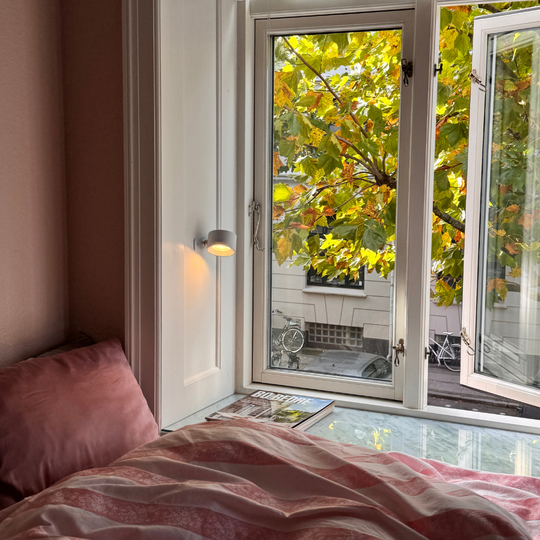 Nova - Trådløs Væglampe