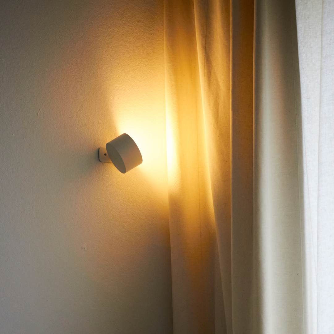 Nova - Trådløs Væglampe